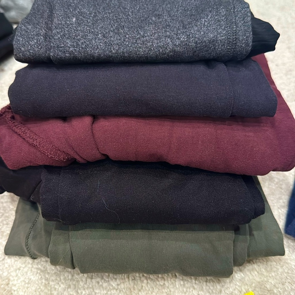 Set of 5 maternity like new designer leggings - beyond yoga, David Lerner small